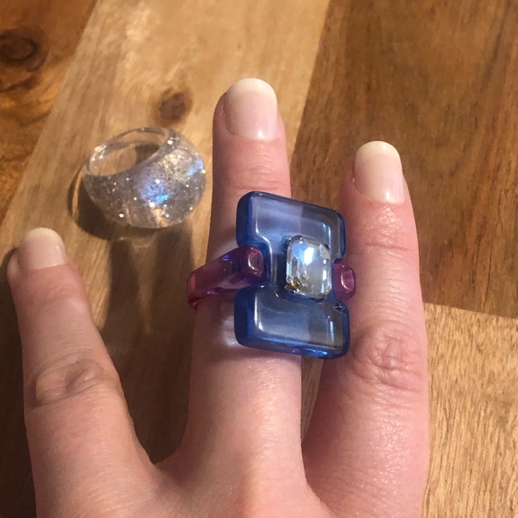 Fashion Rings - Picture 2 of 11